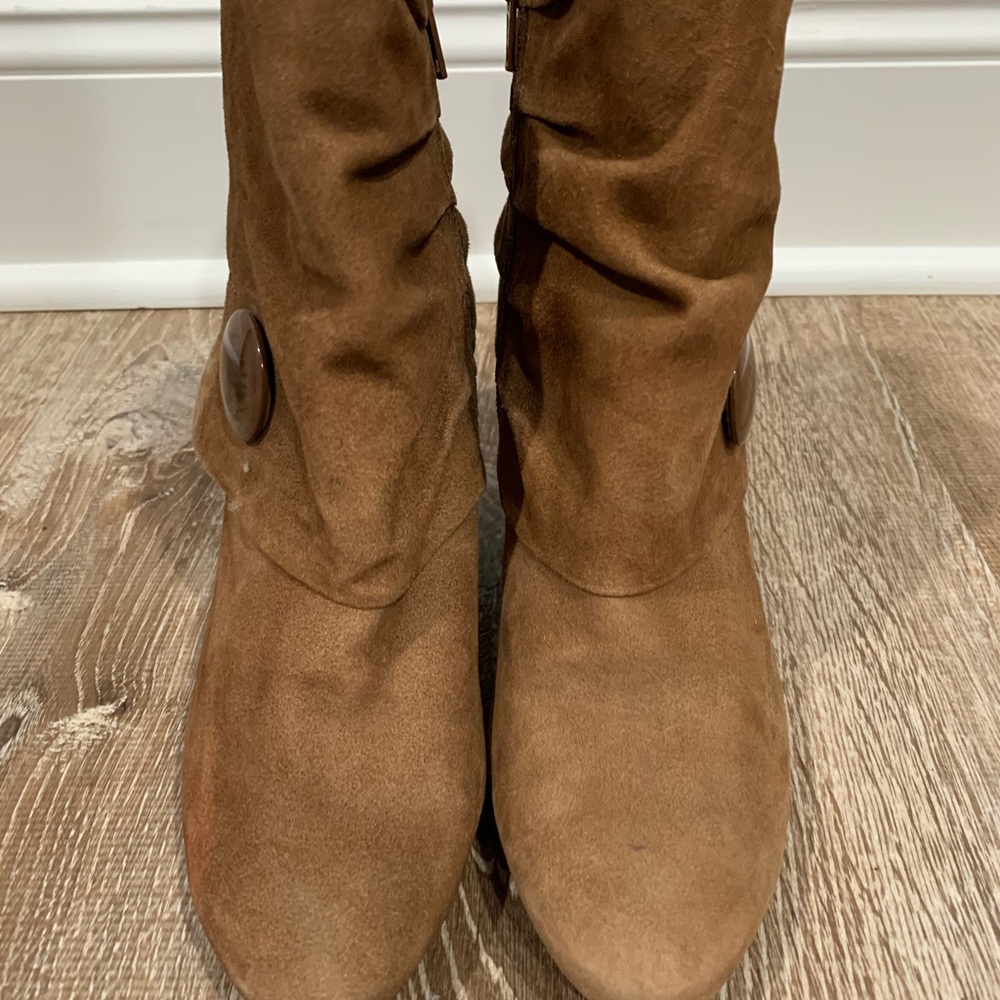 Vaneli Bootie - Picture 2 of 6